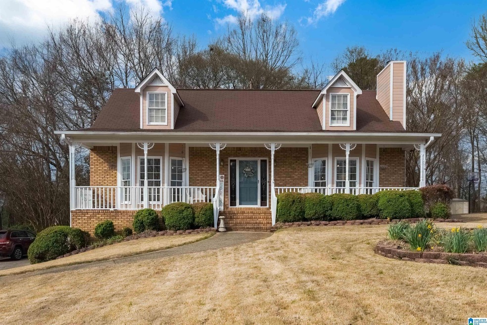 773 Gable Dr, Center Point, AL 35215 - photo 1