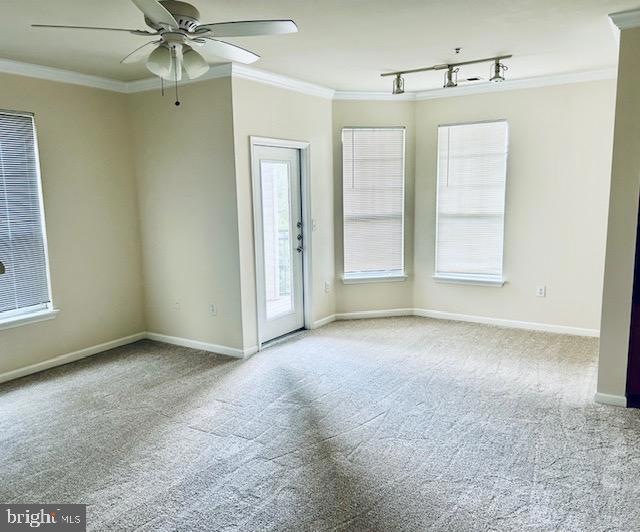 12909 Centre Park Cir unit 308, Oak Hill, VA 20171 - photo 1