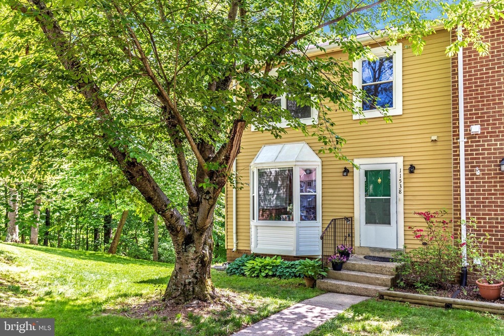 11538 Summer Oak Dr, Germantown, MD 20874 - photo 1
