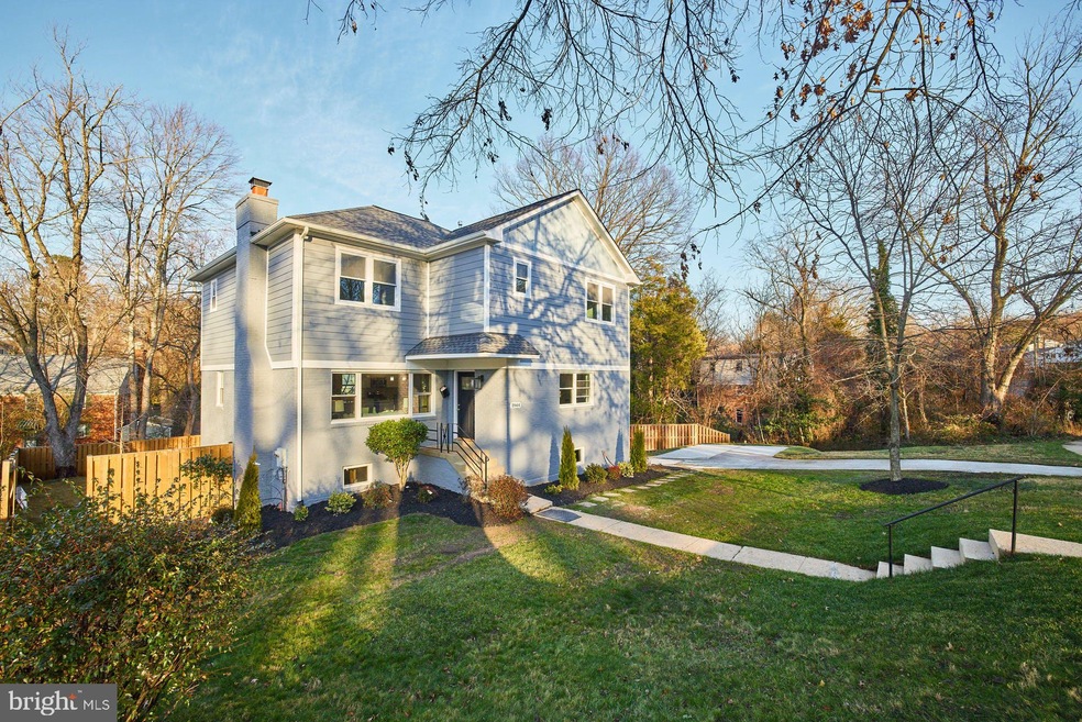 1944 Kirby Rd, McLean, VA 22101 - photo 1