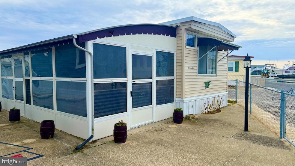 17 Channel Dr, Wildwood, NJ 08260 - photo 1