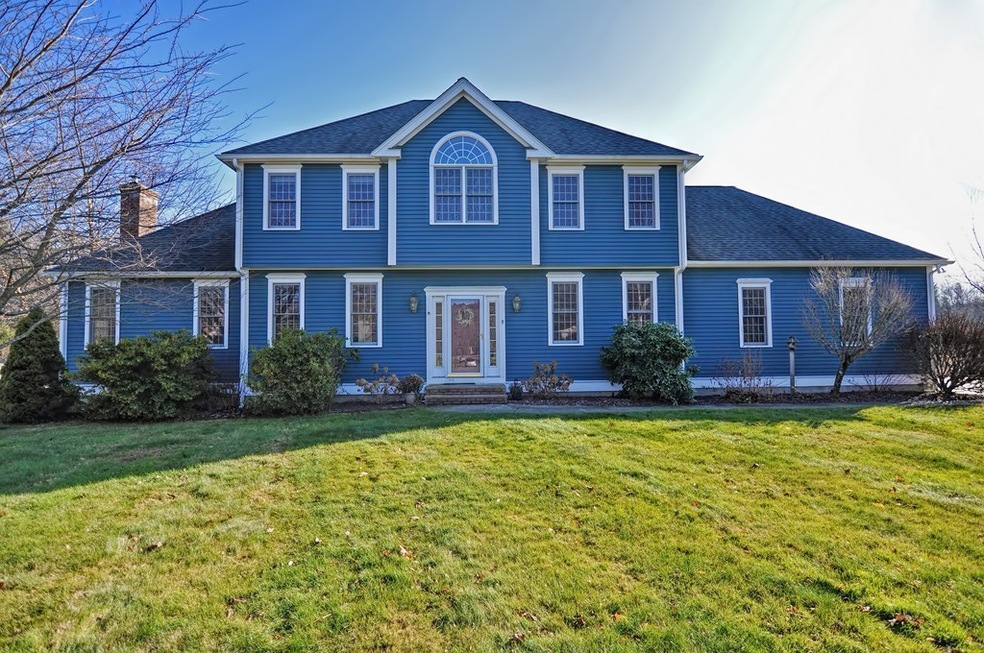 8 Southfield Ct, Grafton, MA 01519 - photo 1