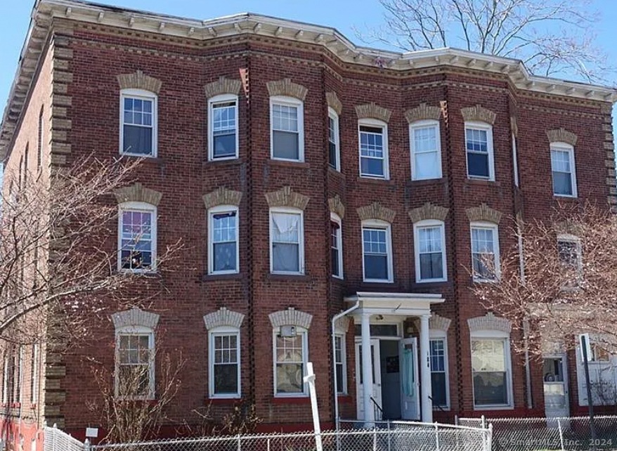 184 Washington St unit 3N, New Britain, CT 06051 - photo 1