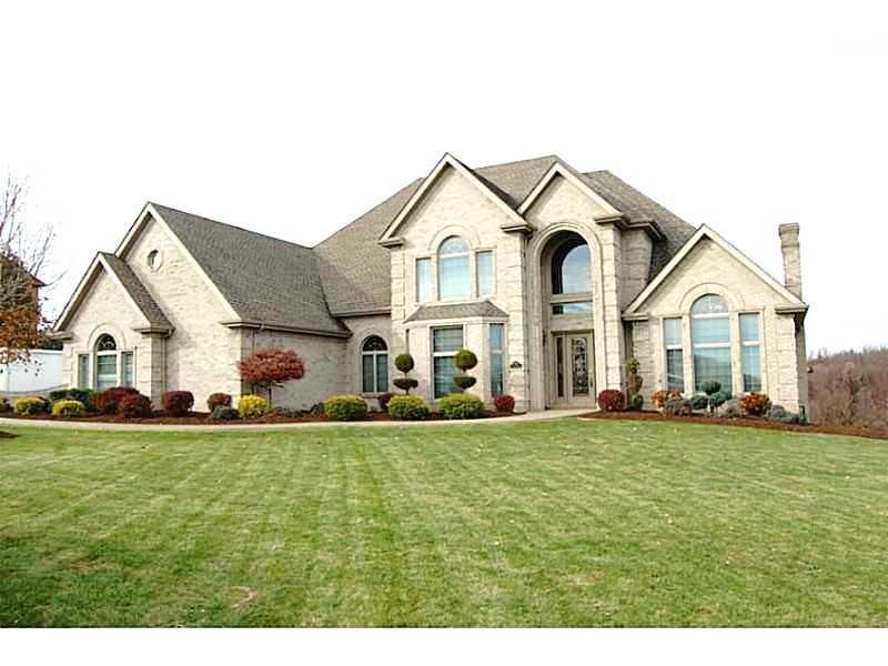 Exterior Front. Welcome to 535 Skyline Drive, Bell
