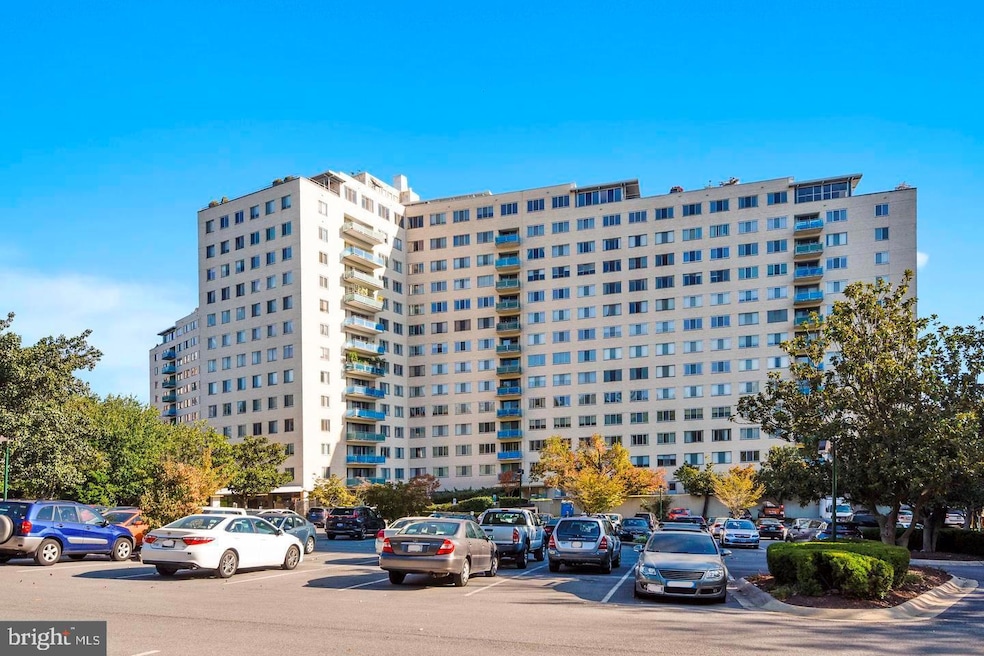 Grosvenor Park I, Rockville, MD 20852 - photo 1