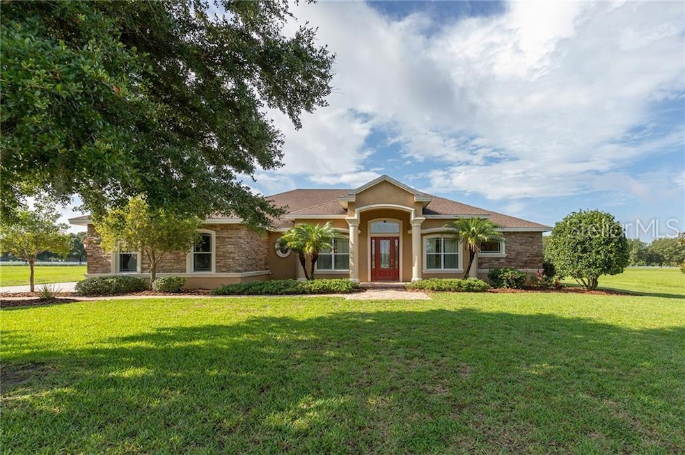 9720 Preakness Stakes Way, Dade City, FL 33525 - photo 1