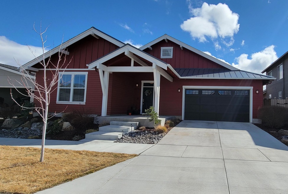 Light & Bright Single level Craftsman