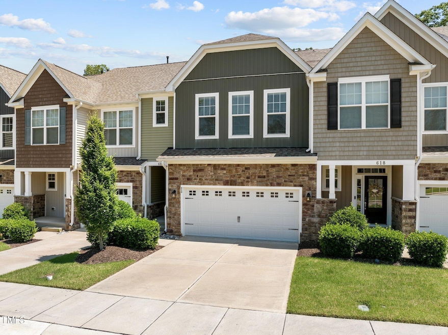 Sold $635,000 • Co-Listing Agent