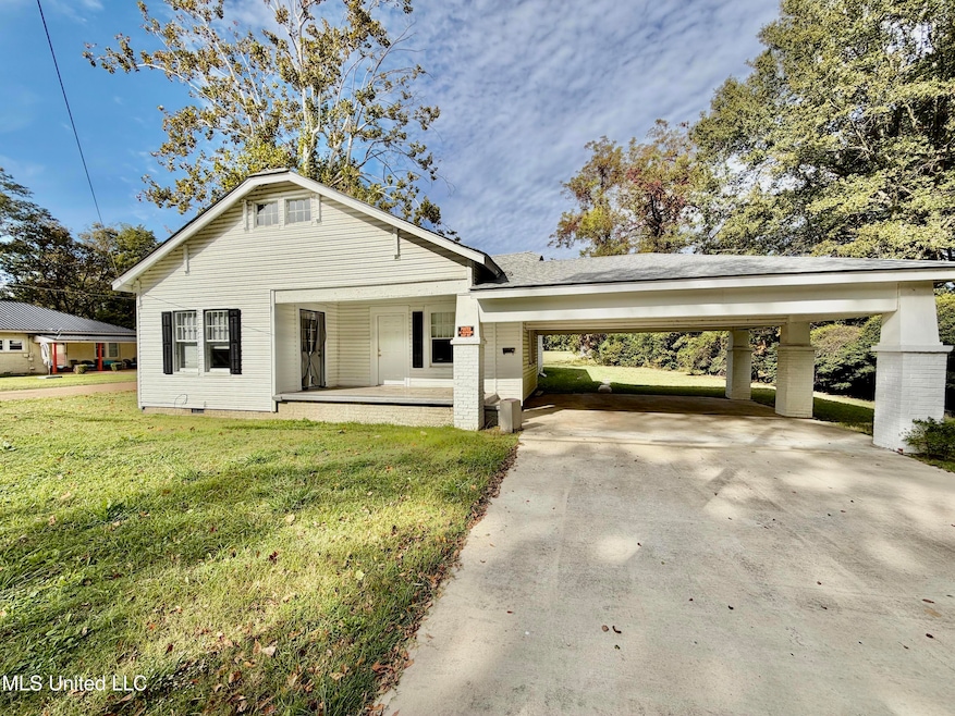 323 S Ruby Ave, Ruleville, MS 38771 - photo 1