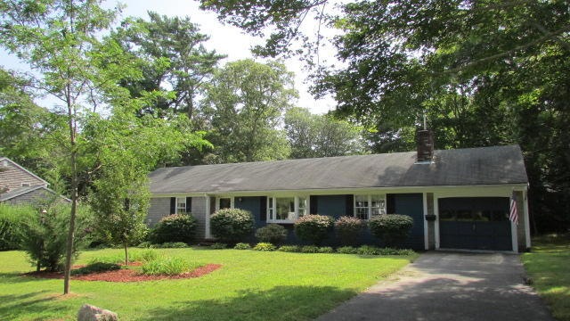 43 chappaquiddick Raod front