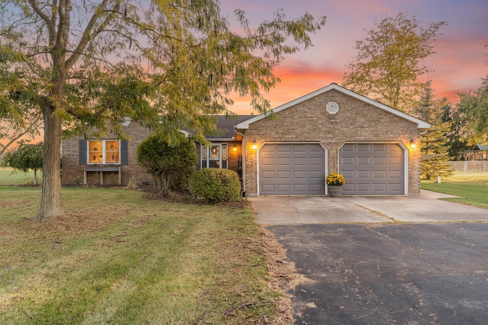 17188 Sharp Rd, Sidney, OH 45365 - photo 1