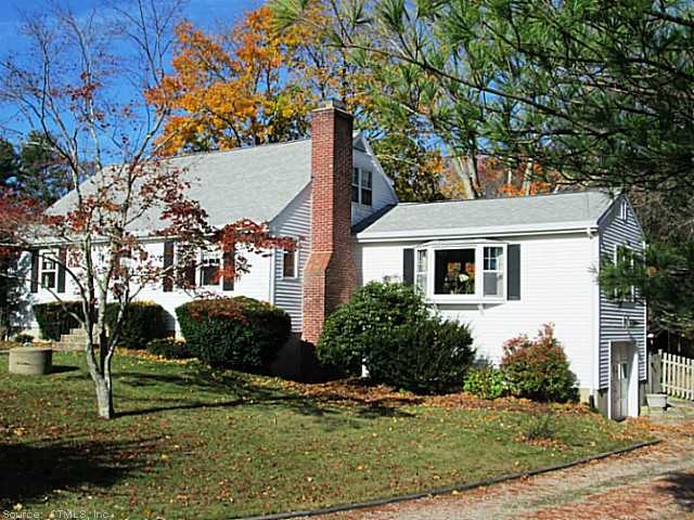 4 Nelson Dr, East Lyme, CT 06333 - photo 1