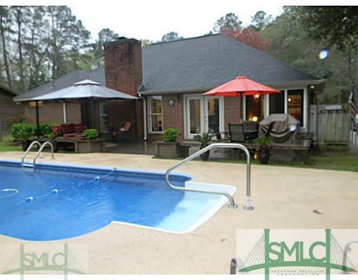 Swimming Pool/Hot Tub/Sauna.