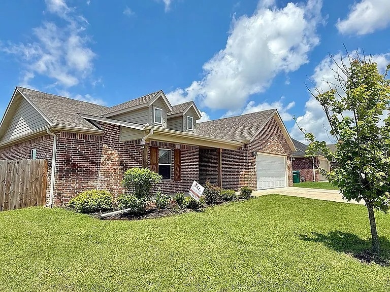 1049 Arden St, Tontitown, AR 72762 - photo 1