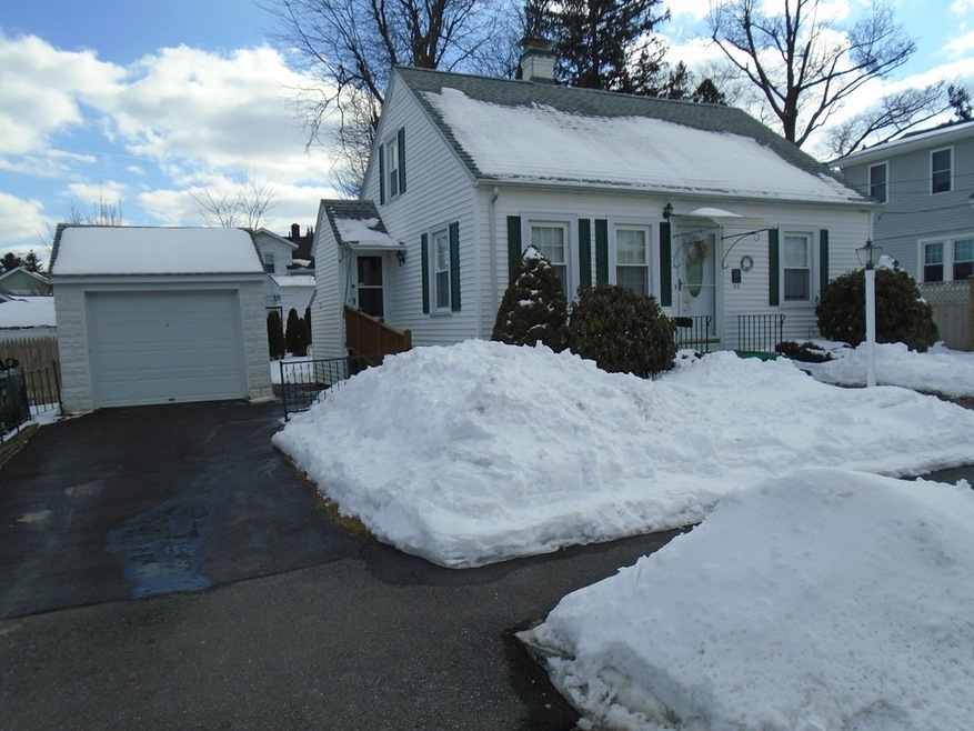 30 Arbutus Rd, Worcester, MA 01606 - photo 1