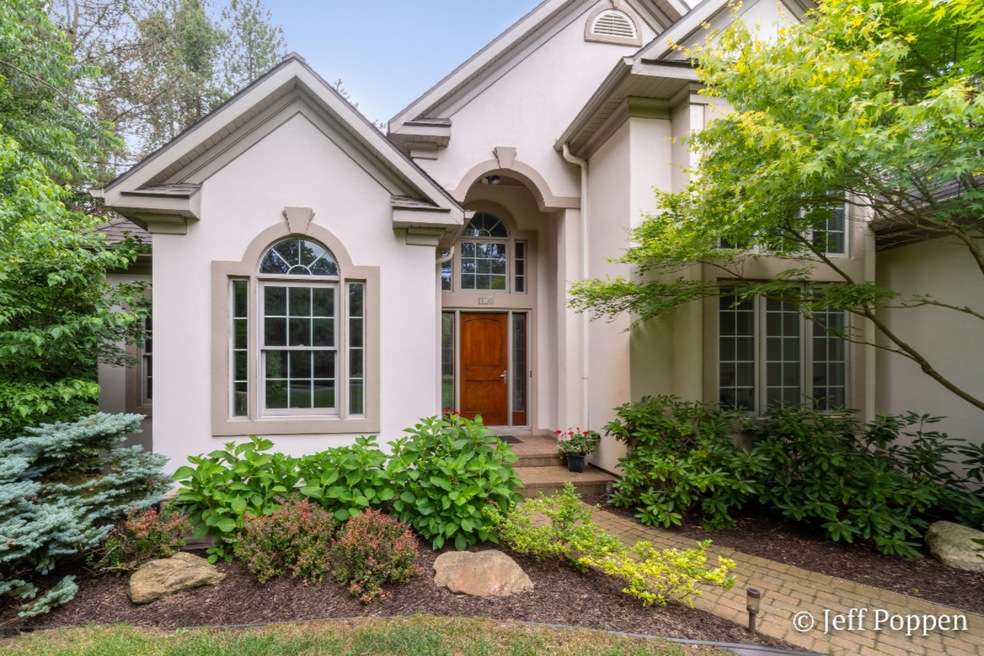 1120 Green Crest Ct--20