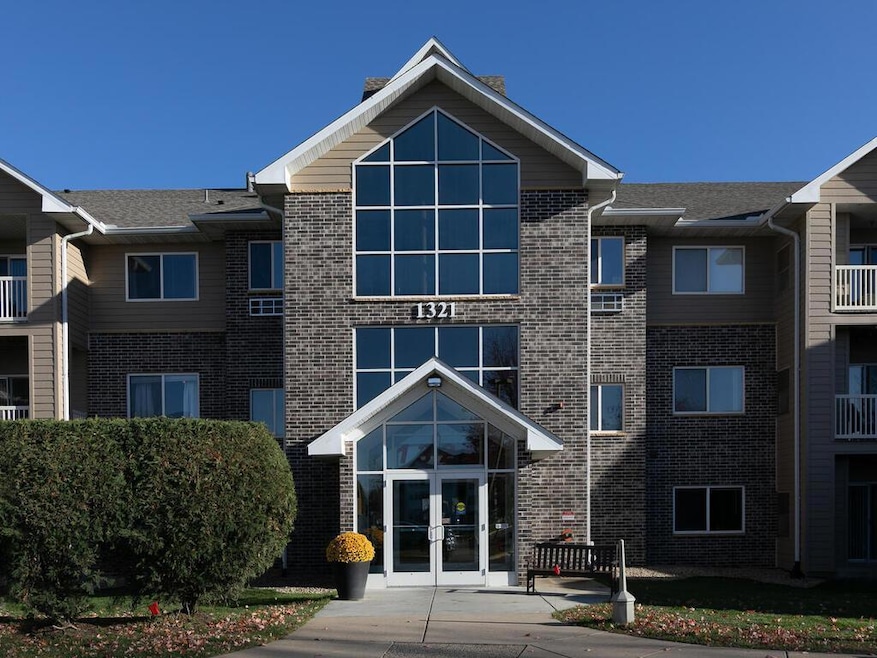 For Sale $185,000 • Co-Listing Agent