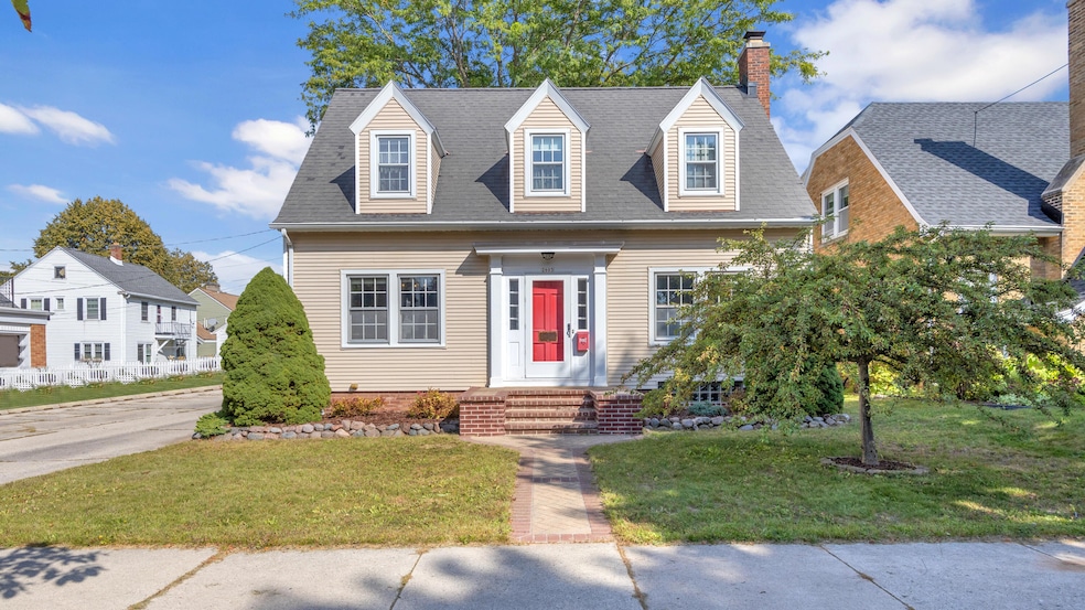 Under Contract $284,900