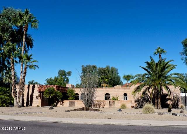 moon valley home (3 of 41)