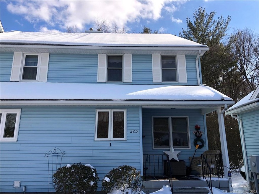 225 Oldefield Farms unit 225, Enfield, CT 06082 - photo 1