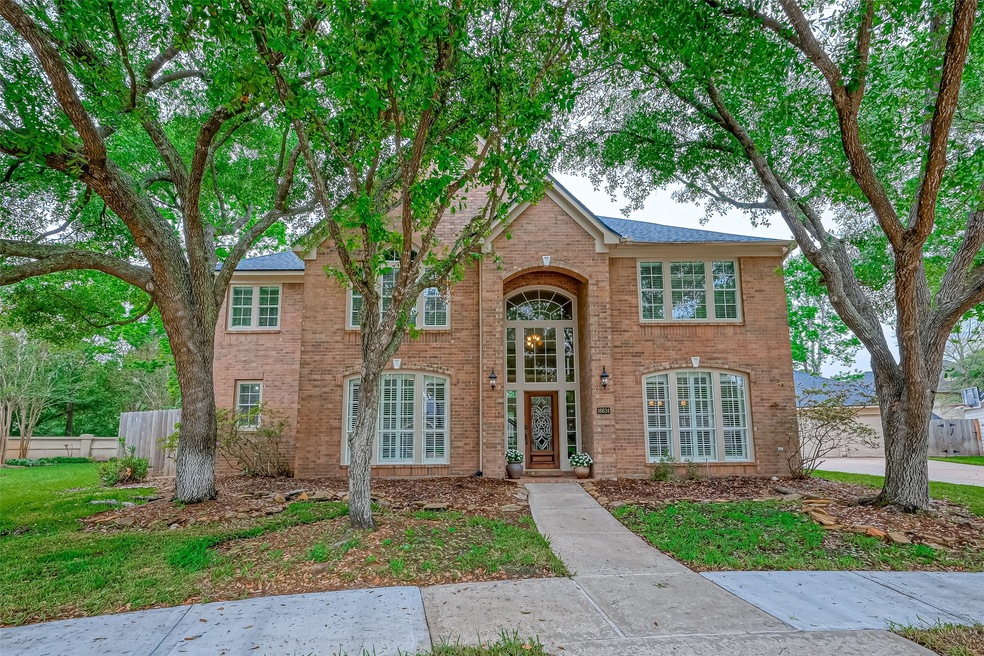 Welcome Home to 16634 Hope Farm Ln.