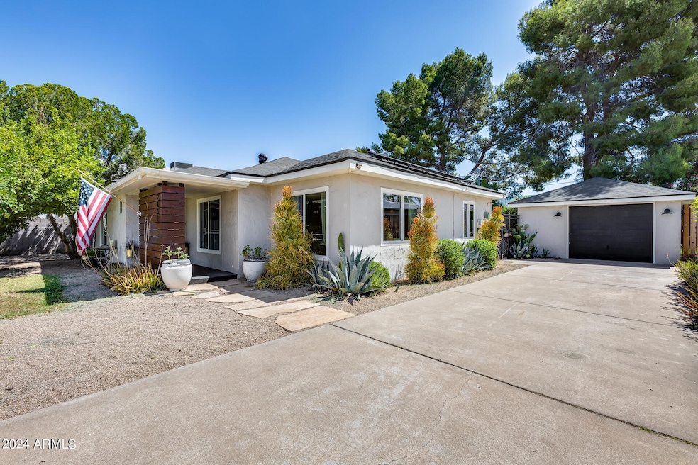 Sold $569,999 • Co-Listing Agent