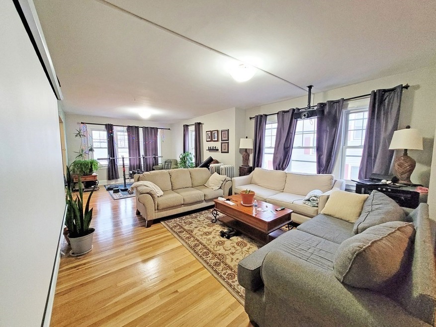 37 N Crescent Circuit unit 37, Boston, MA 02135 - photo 1