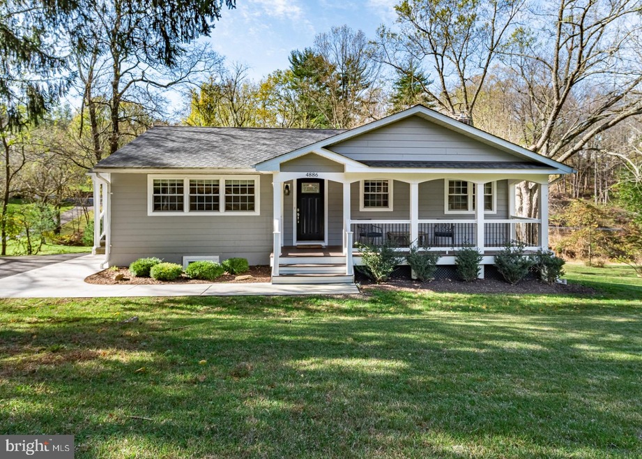 4886 Wharff Ln, Ellicott City, MD 21043 - photo 1