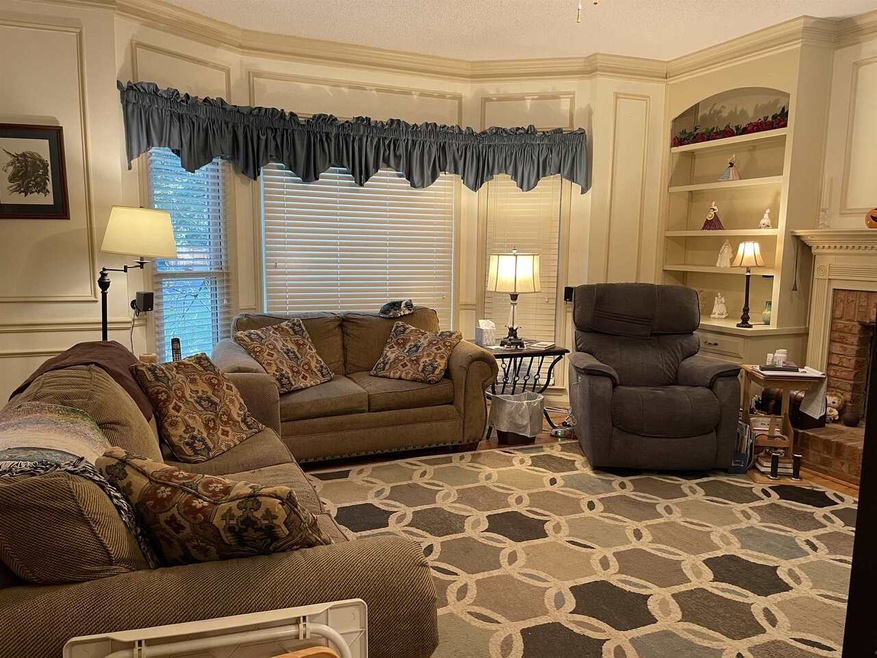 775 Edgewater Ln NW unit 113, Kennesaw, GA 30144 - photo 1