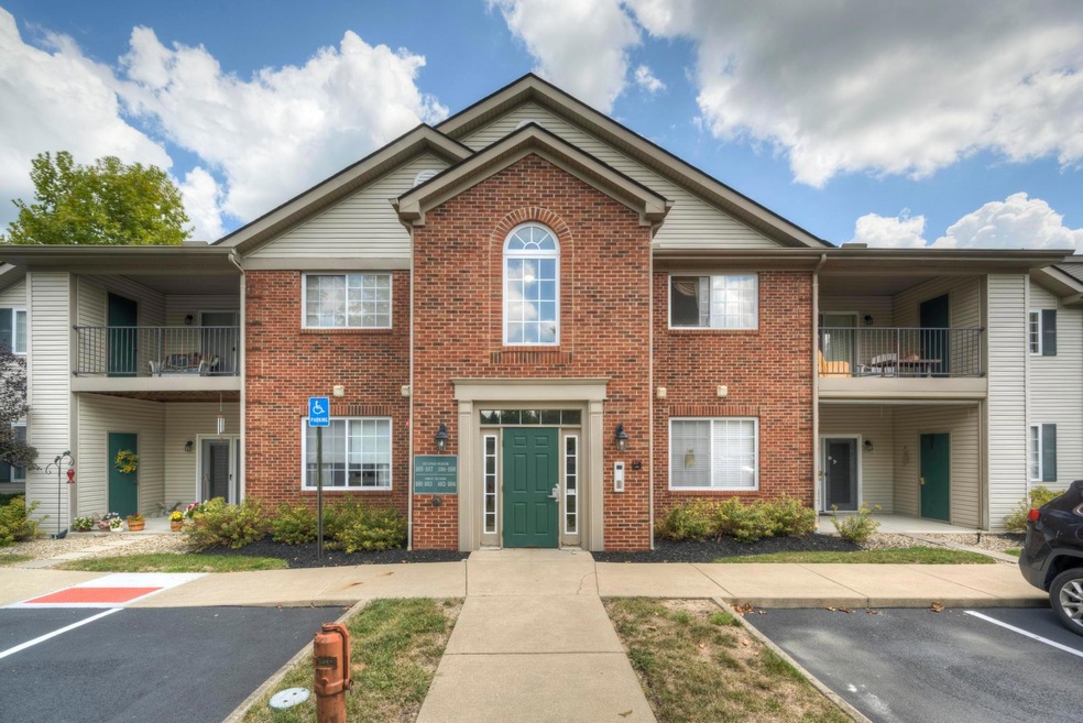 105 Shelbourne Forest Way_19