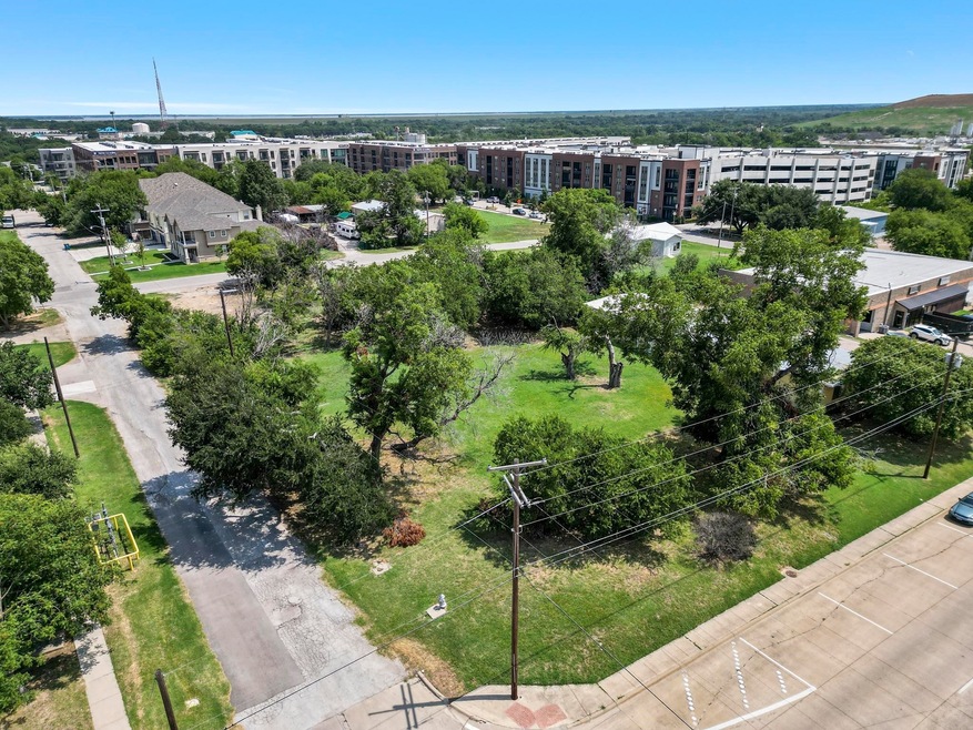 Under Contract $525,000