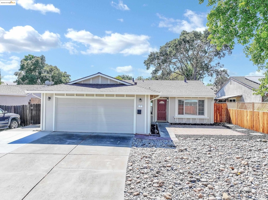 Sold $580,000 • Co-Listing Agent