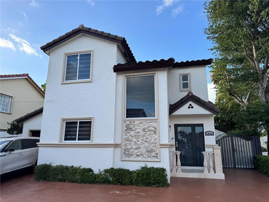 Under Contract $579,000