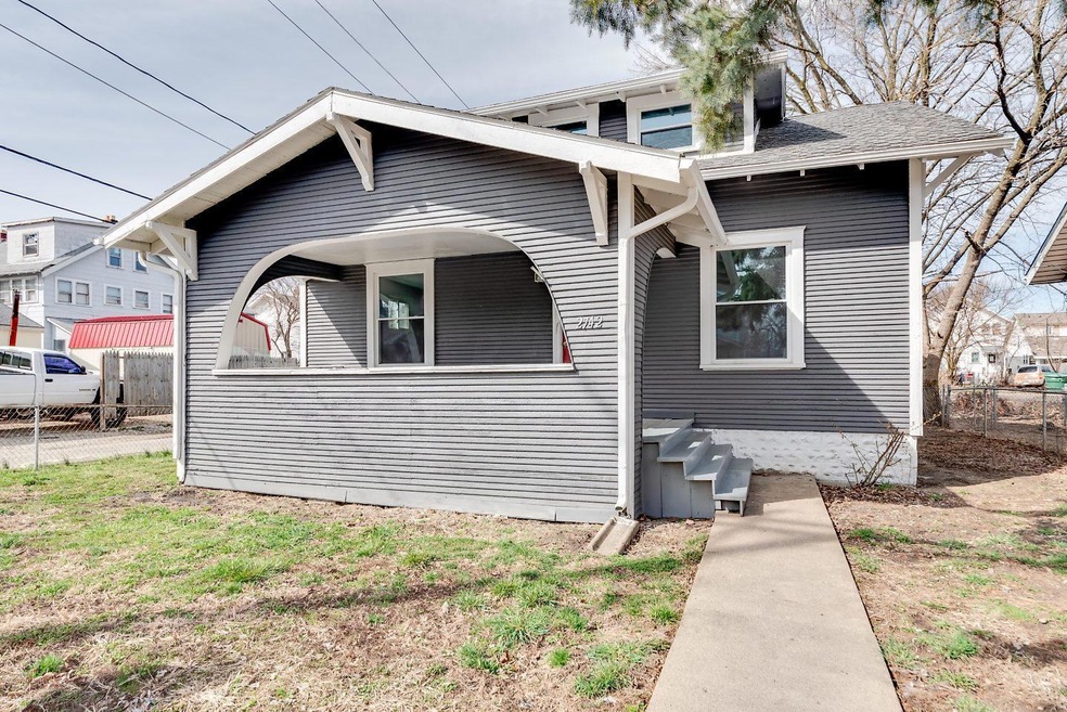 2742 Steele_-104.enfused-SMALL