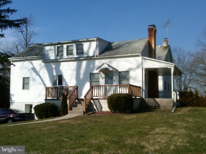 314 Linfield Rd, Pottstown, PA 19464 - photo 1