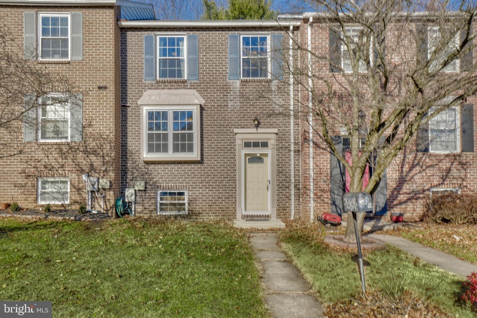 12 Pinecone Ct, Parkville, MD 21234 - photo 1