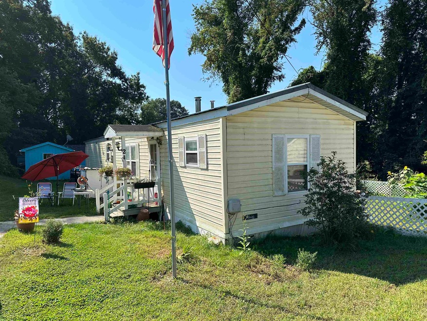 2 Harbourt Dr, Winchester, NH 03470 - photo 1