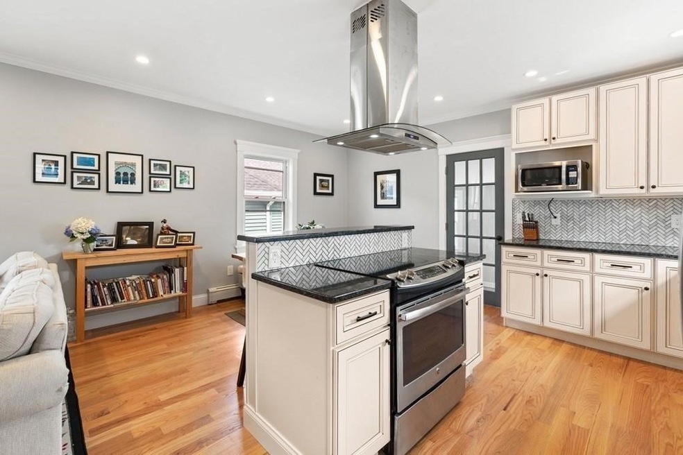 17 Plympton St unit 2, Waltham, MA 02451 - photo 1