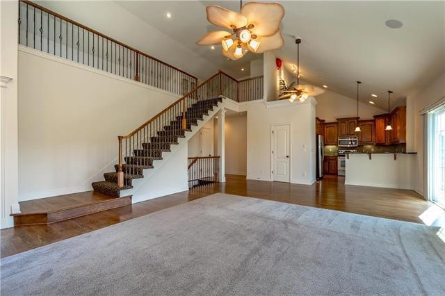 15613 W 61st Terrace, Shawnee, KS 66217 - photo 1