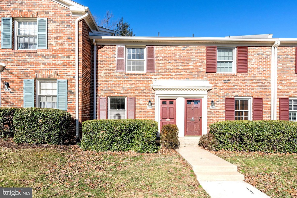 8544 Barrington Ct unit 931, Springfield, VA 22152 - photo 1