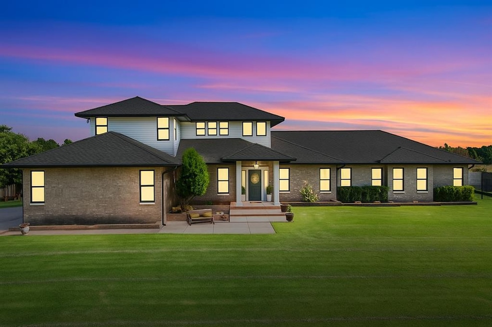 7941 E Sorghum Mill Rd, Edmond, OK 73034 - photo 1