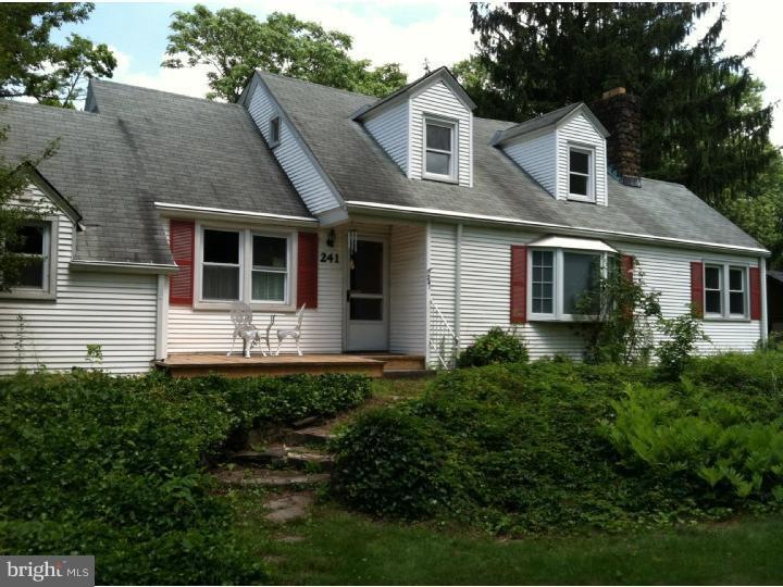 241 Varsity Ave, Princeton, NJ 08540 - photo 1