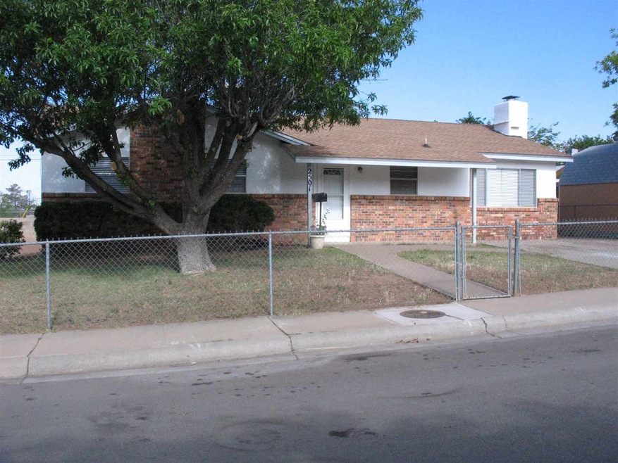 2501 Yale Ave, Alamogordo, NM 88310 - photo 1