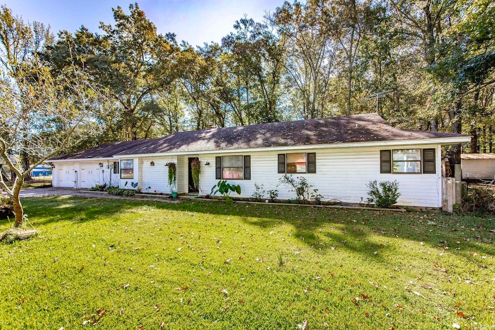 197 Jones Loop, El Paso, AR 72045 - photo 1