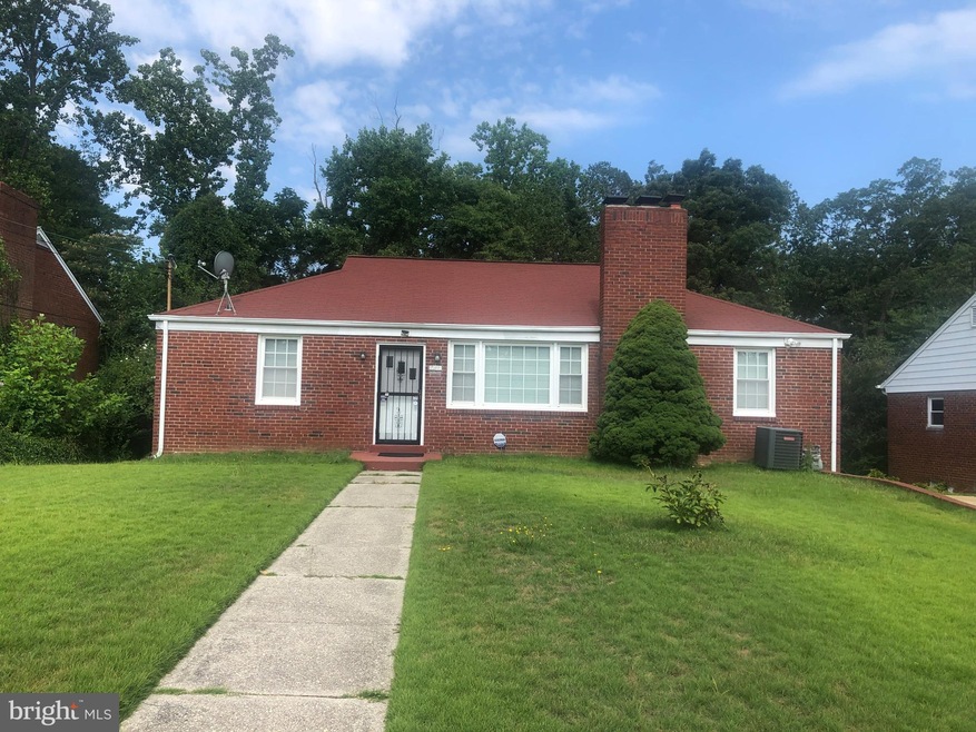 6211 Joyce Dr, Temple Hills, MD 20748 - photo 1