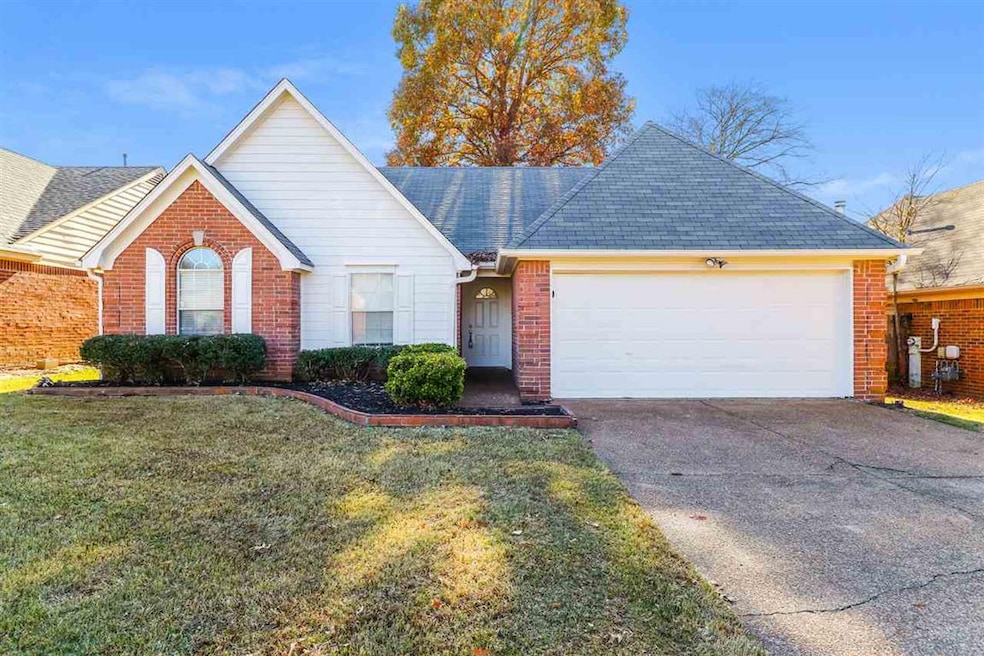 7121 Showboat Ln, Cordova, TN 38018 - photo 1