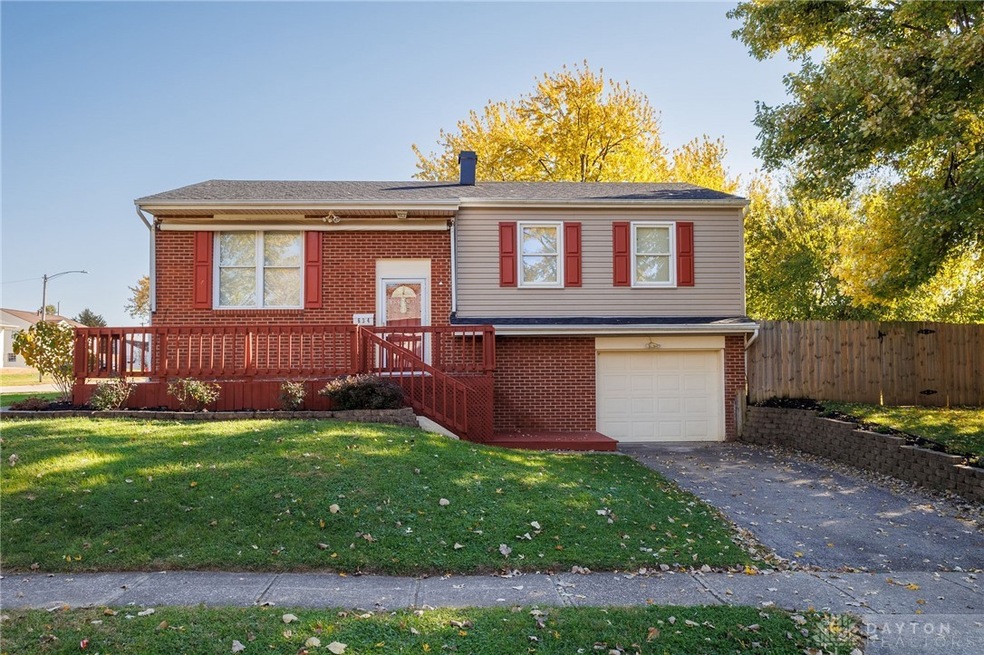 634 Bowser Dr, New Carlisle, OH 45344 - photo 1