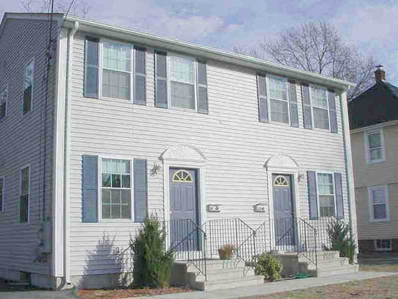 8 Providence Ave unit 10, Riverside, RI 02915 - photo 1
