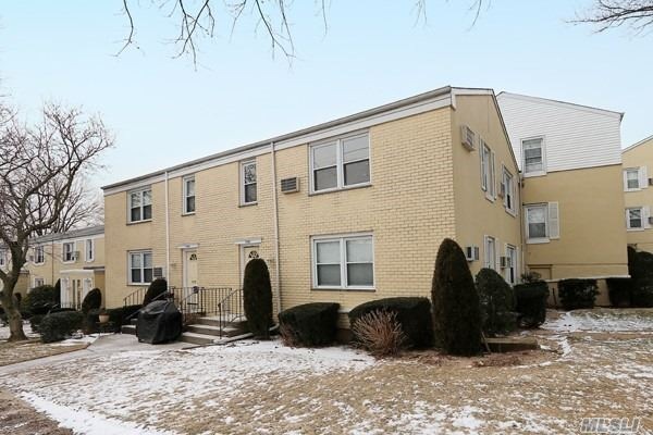 7102 Little Neck Pkwy unit 133B, Glen Oaks, NY 11004 - photo 1