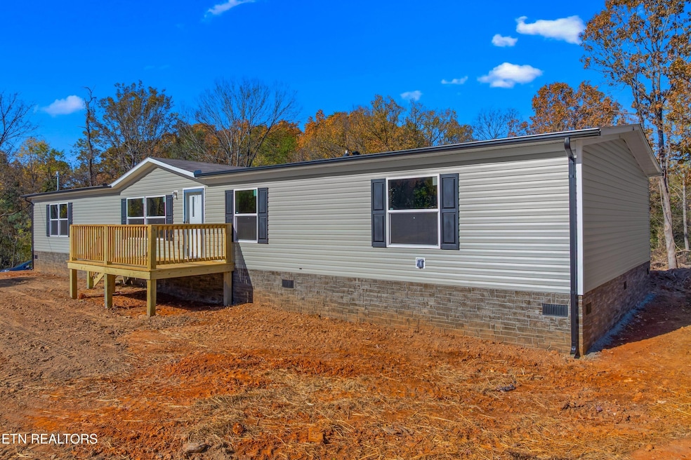 1526 Redbud Dr, Newport, TN 37821 - photo 1